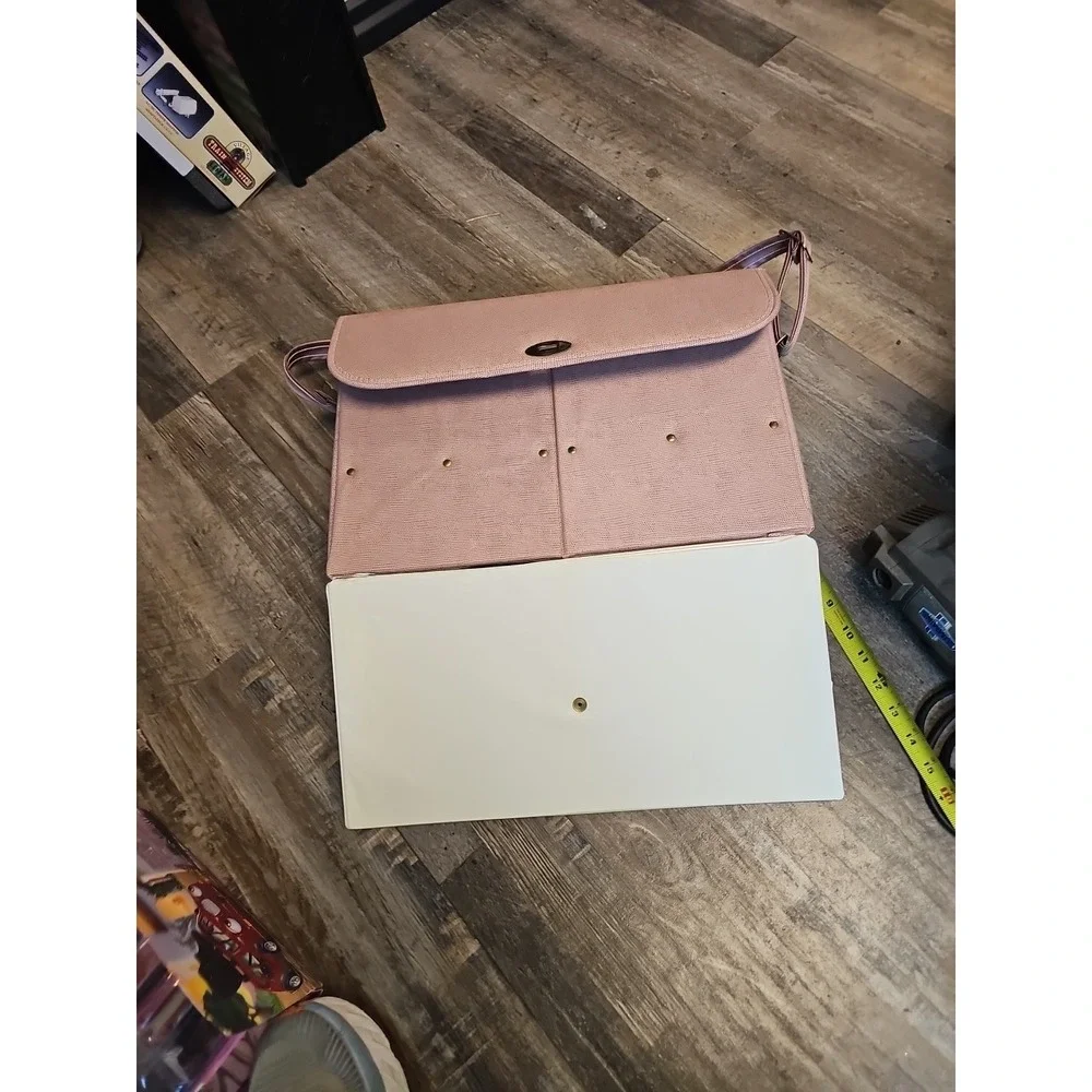 Vintage Mary Kay Cosmetics Sales Consultant Makeup Display Bag Pink Organizer